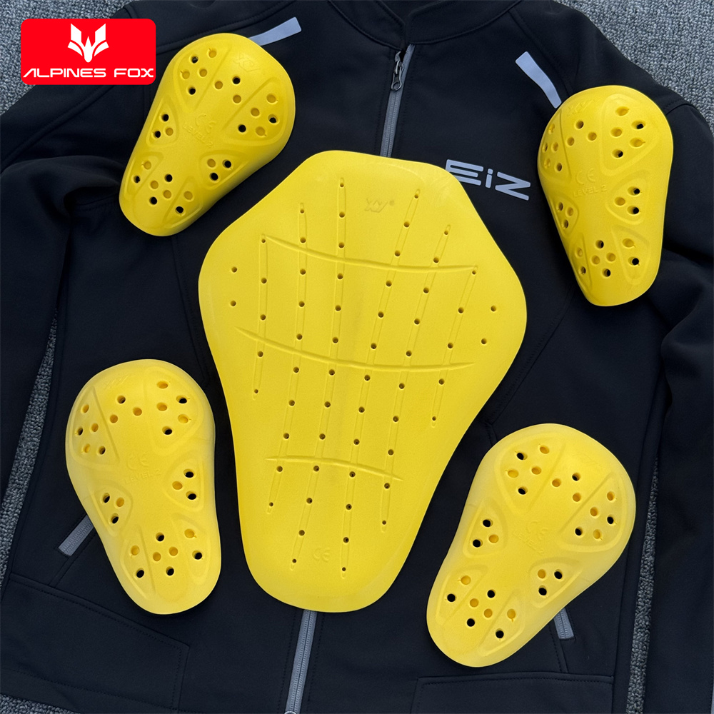 CEレベル2認定のオートバイ用プロテクター、内蔵型バイクジャ - Motorcycle Back Protector Ce Level 2 のレビューと価格