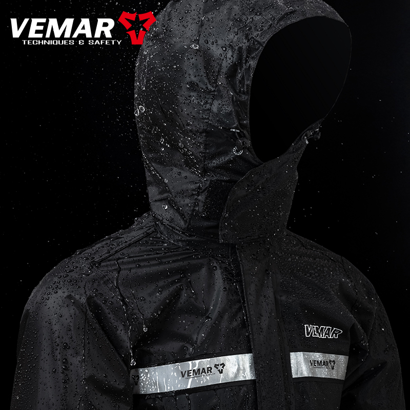 反射材付き防水バイクレインスーツ 2ピースジャケット＆パンツ - Motorcycle Rain Suit 2 Piece のレビューと価格